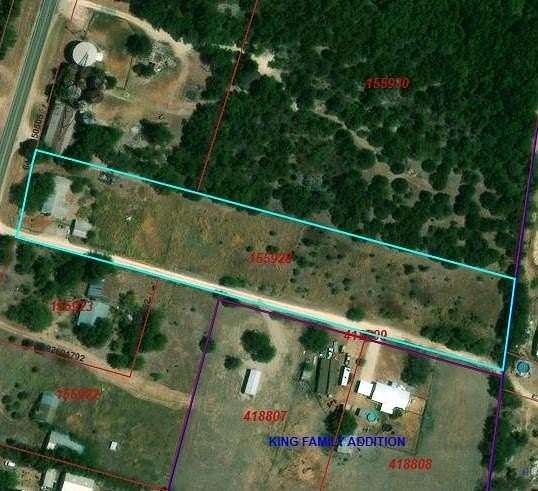 2.89 Acres of Residential Land with Home for Sale in Lorena, Texas