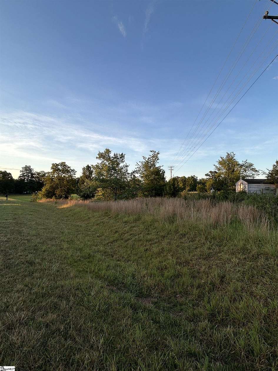 1.1 Acres of Land for Sale in Campobello, South Carolina