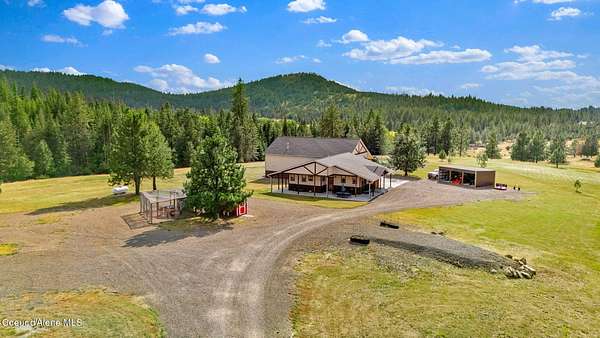 20 Acres of Land with Home for Sale in St. Maries, Idaho