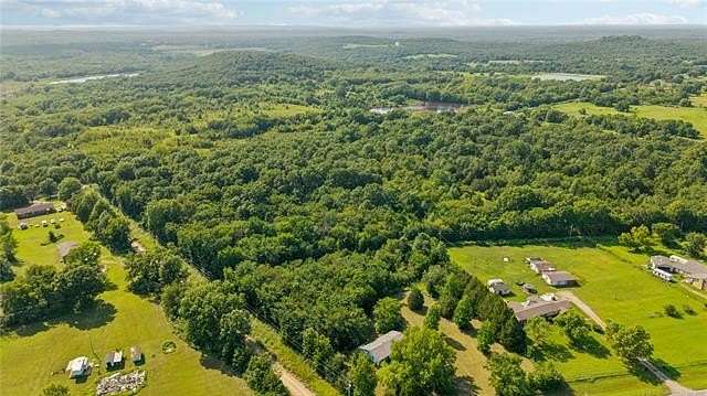 39.3 Acres of Recreational Land for Sale in Henryetta, Oklahoma