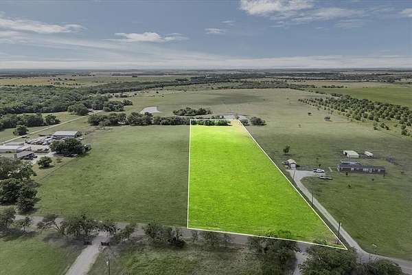 2.7 Acres of Residential Land for Sale in Waxahachie, Texas
