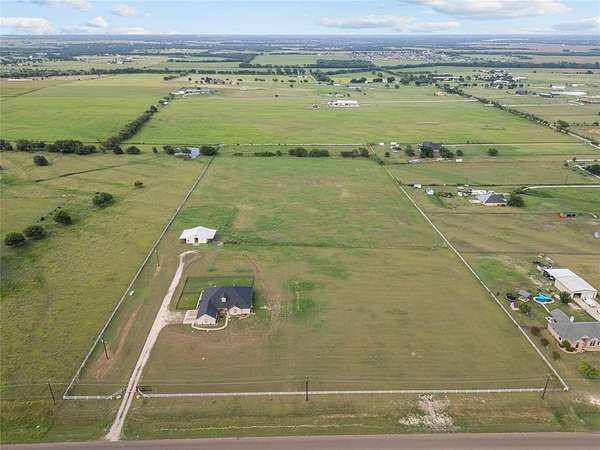 7.5 Acres of Residential Land for Sale in Waxahachie, Texas