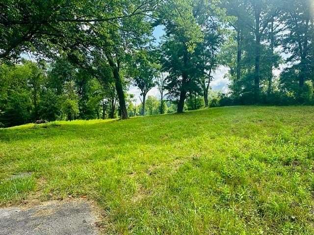 1.63 Acres of Land for Sale in London, Kentucky