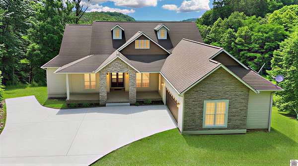 2.18 Acres of Land with Home for Sale in Eddyville, Kentucky