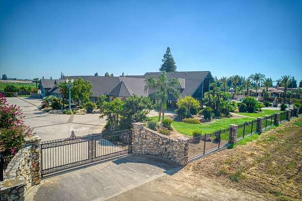 2 Acres of Residential Land with Home for Sale in Fresno, California