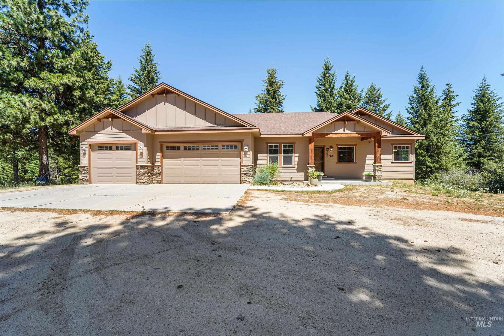 4.62 Acres of Residential Land with Home for Sale in Boise, Idaho