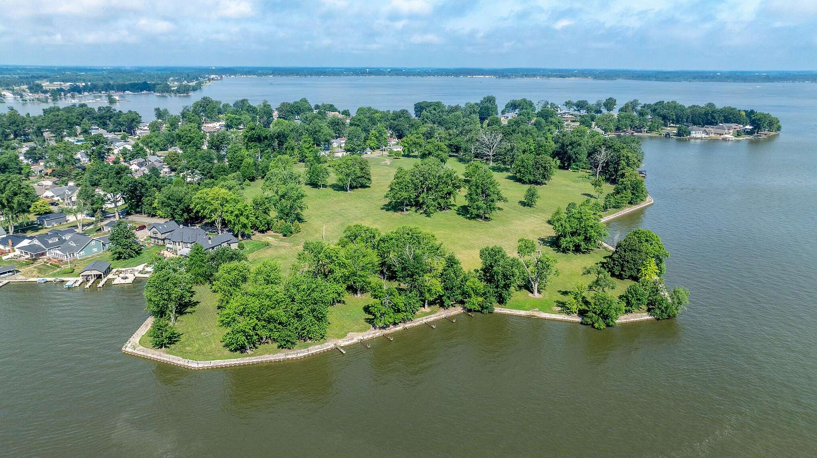 16.5 Acres of Land for Sale in Lakeview, Ohio