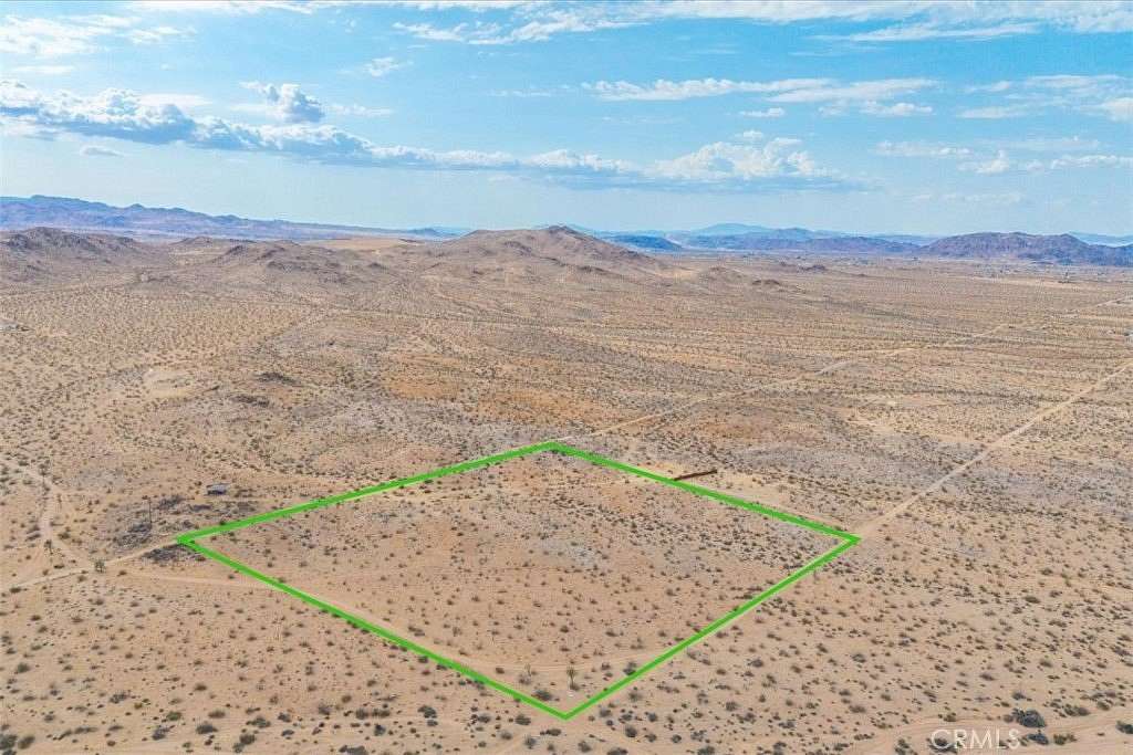 10 Acres of Land for Sale in Joshua Tree, California