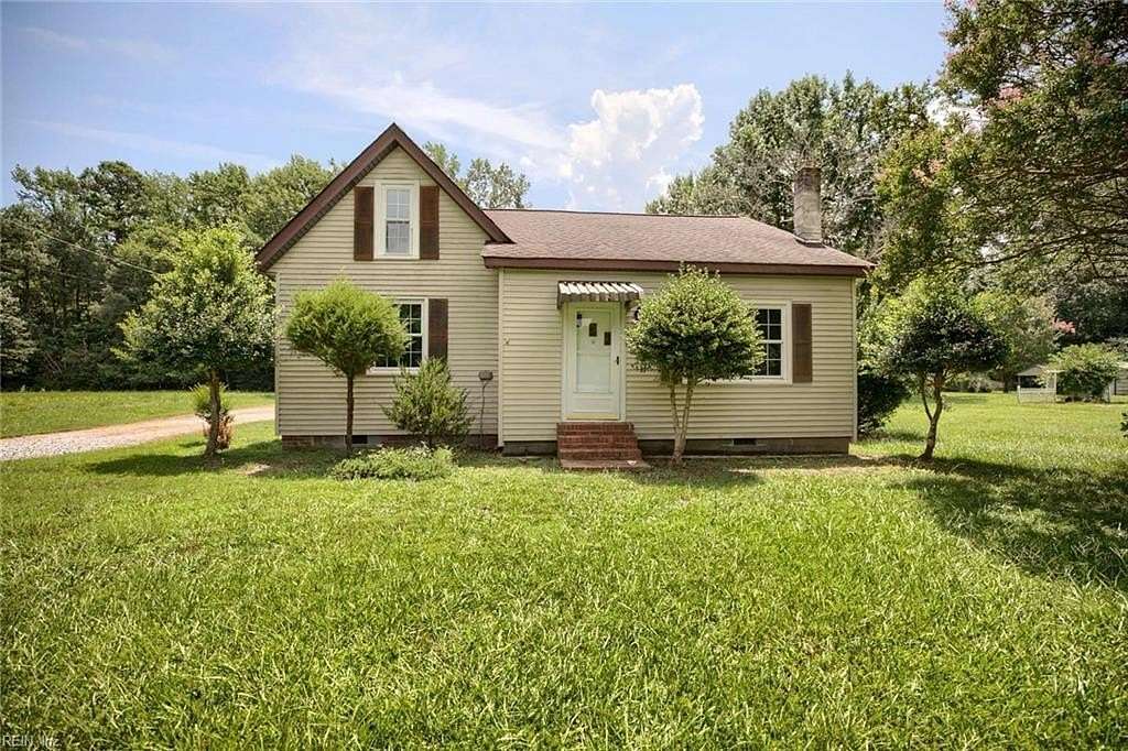 1.62 Acres of Improved Mixed-Use Land for Sale in Hayes, Virginia