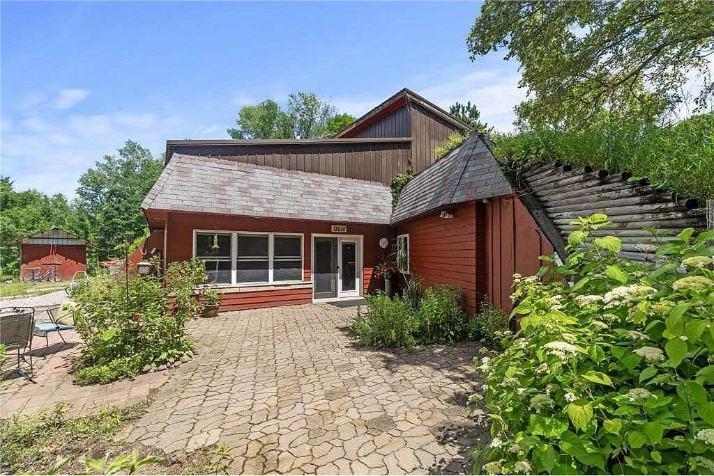 3.88 Acres of Residential Land with Home for Sale in Livonia Township, Minnesota