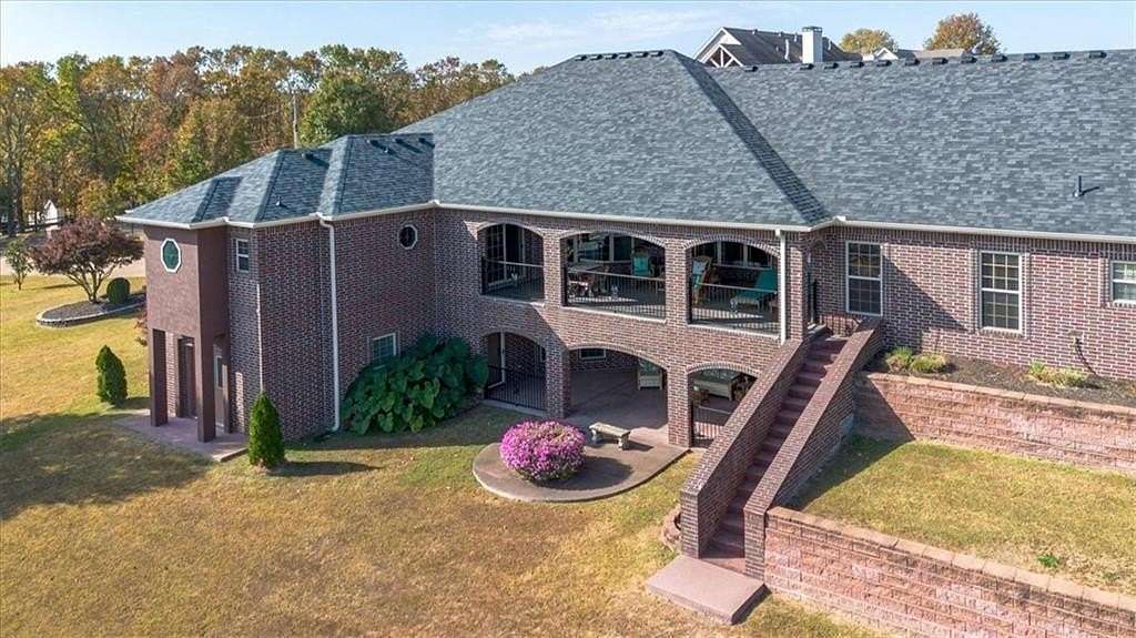 2.15 Acres of Residential Land with Home for Sale in Lowell, Arkansas