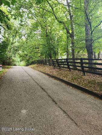 3 Acres of Land for Sale in Prospect, Kentucky