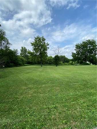 0.49 Acres of Residential Land for Sale in Hamilton, Missouri