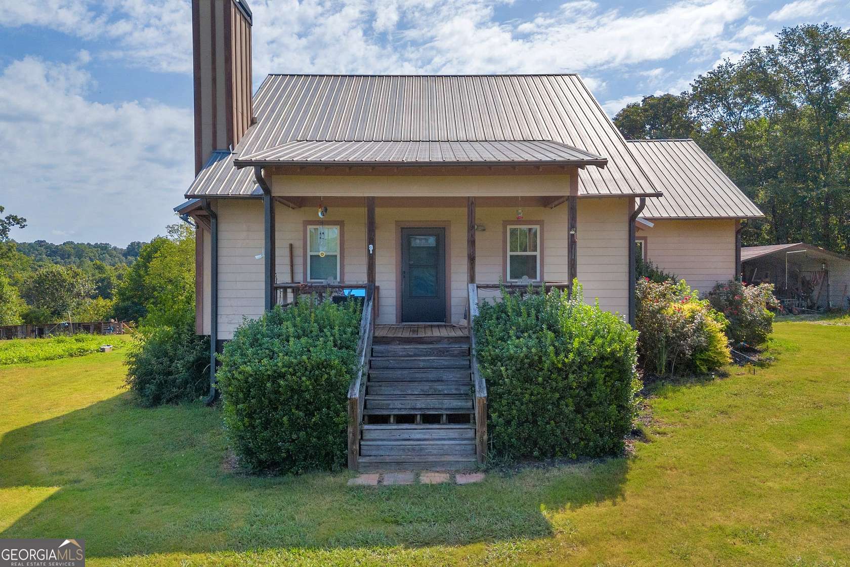 8.4 Acres of Land with Home for Sale in Bowman, Georgia