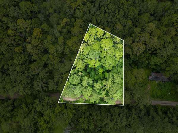 0.94 Acres of Land for Sale in Tallahassee, Florida