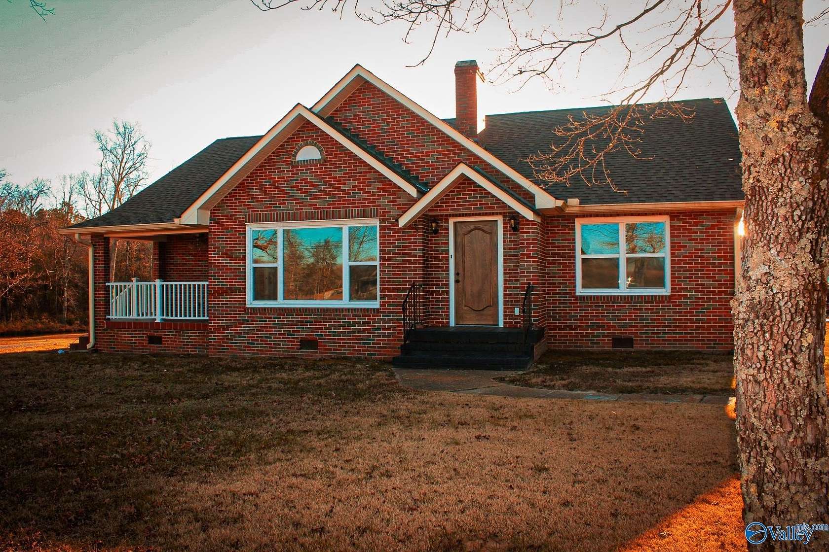 1.9 Acres of Improved Mixed-Use Land for Sale in Section, Alabama