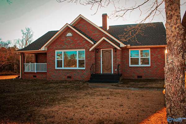 1.9 Acres of Improved Mixed-Use Land for Sale in Section, Alabama