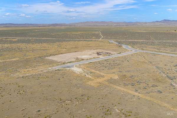 1 Acre of Residential Land for Sale in Mayfield, Idaho