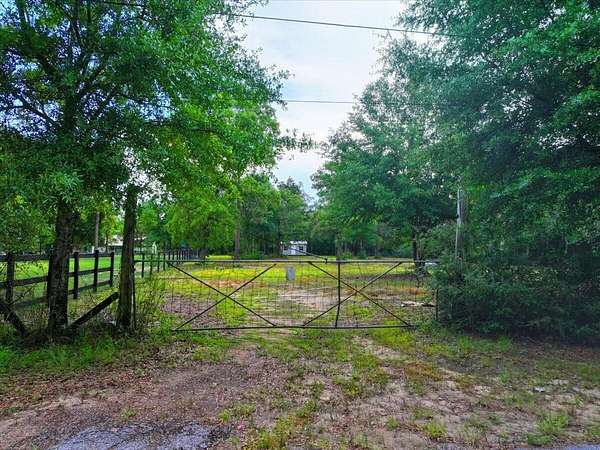 1 Acre of Residential Land for Sale in Milton, Florida