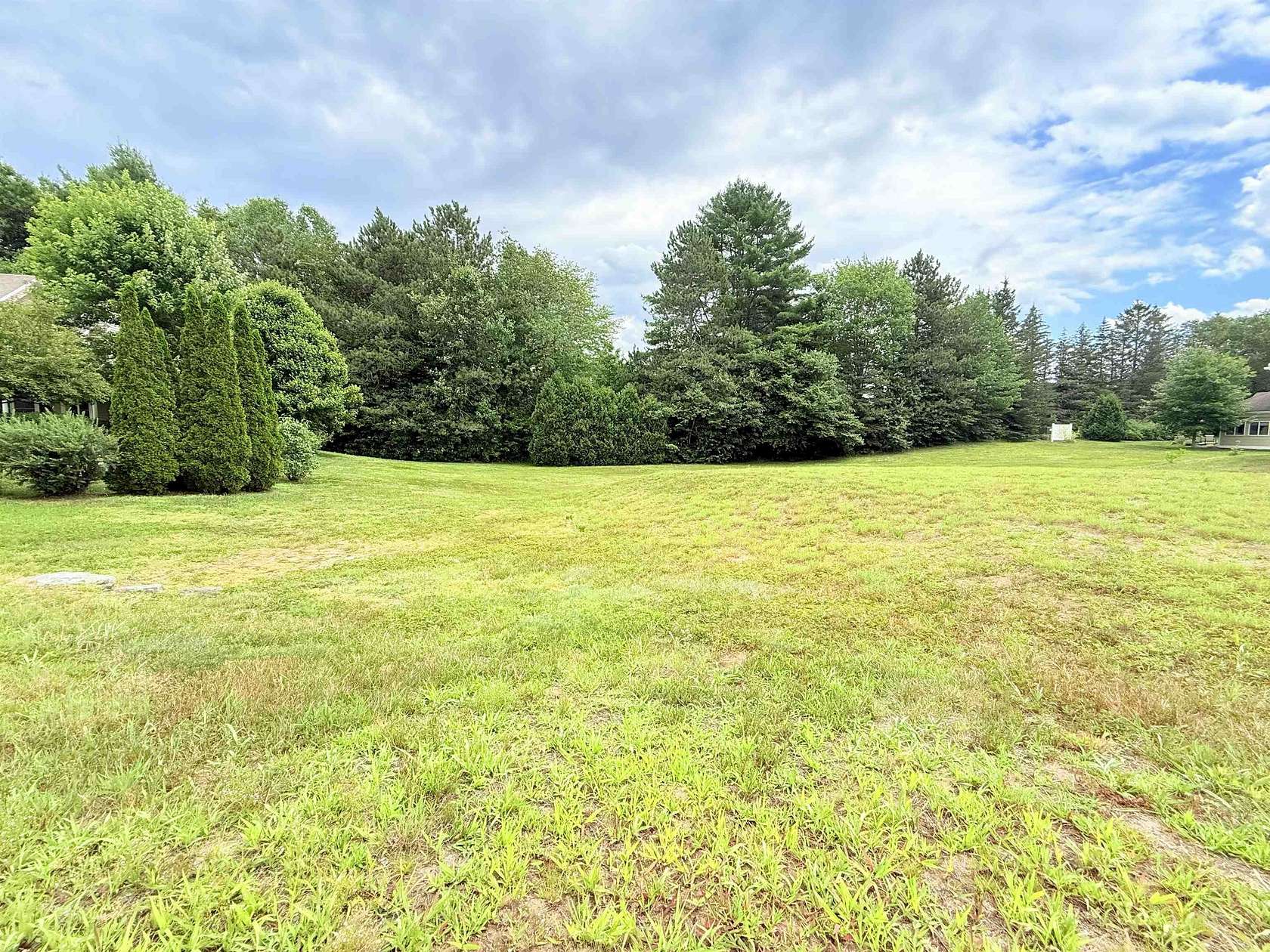 0.18 Acres of Residential Land for Sale in Springfield, Vermont