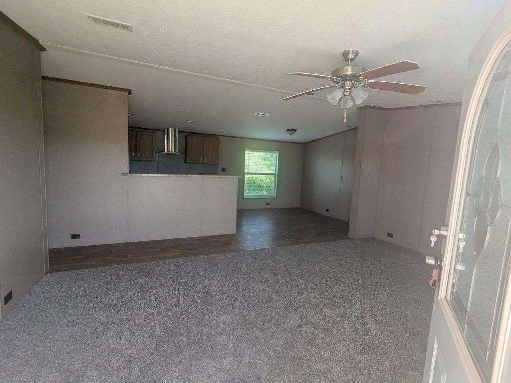 1.54 Acres of Residential Land with Home for Sale in Corsicana, Texas