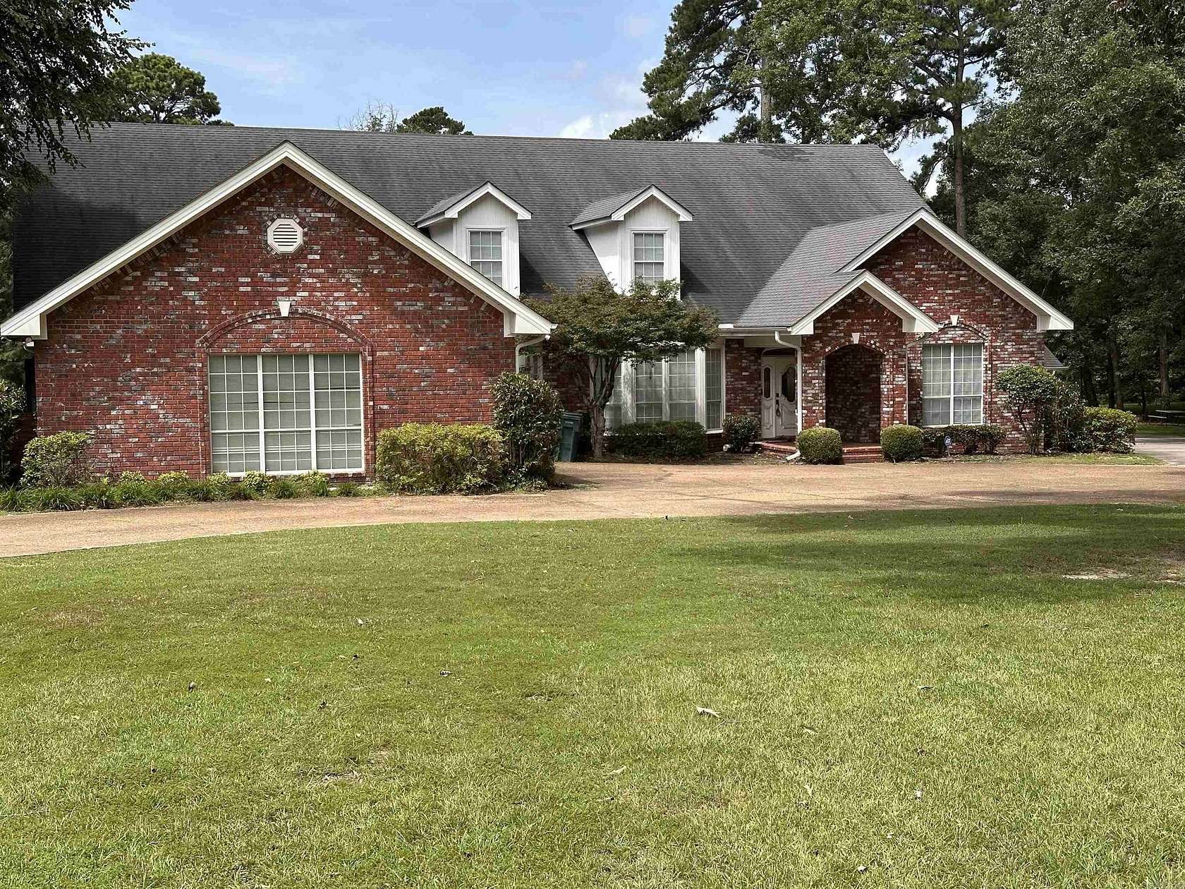 3.5 Acres of Land with Home for Sale in Magnolia, Arkansas