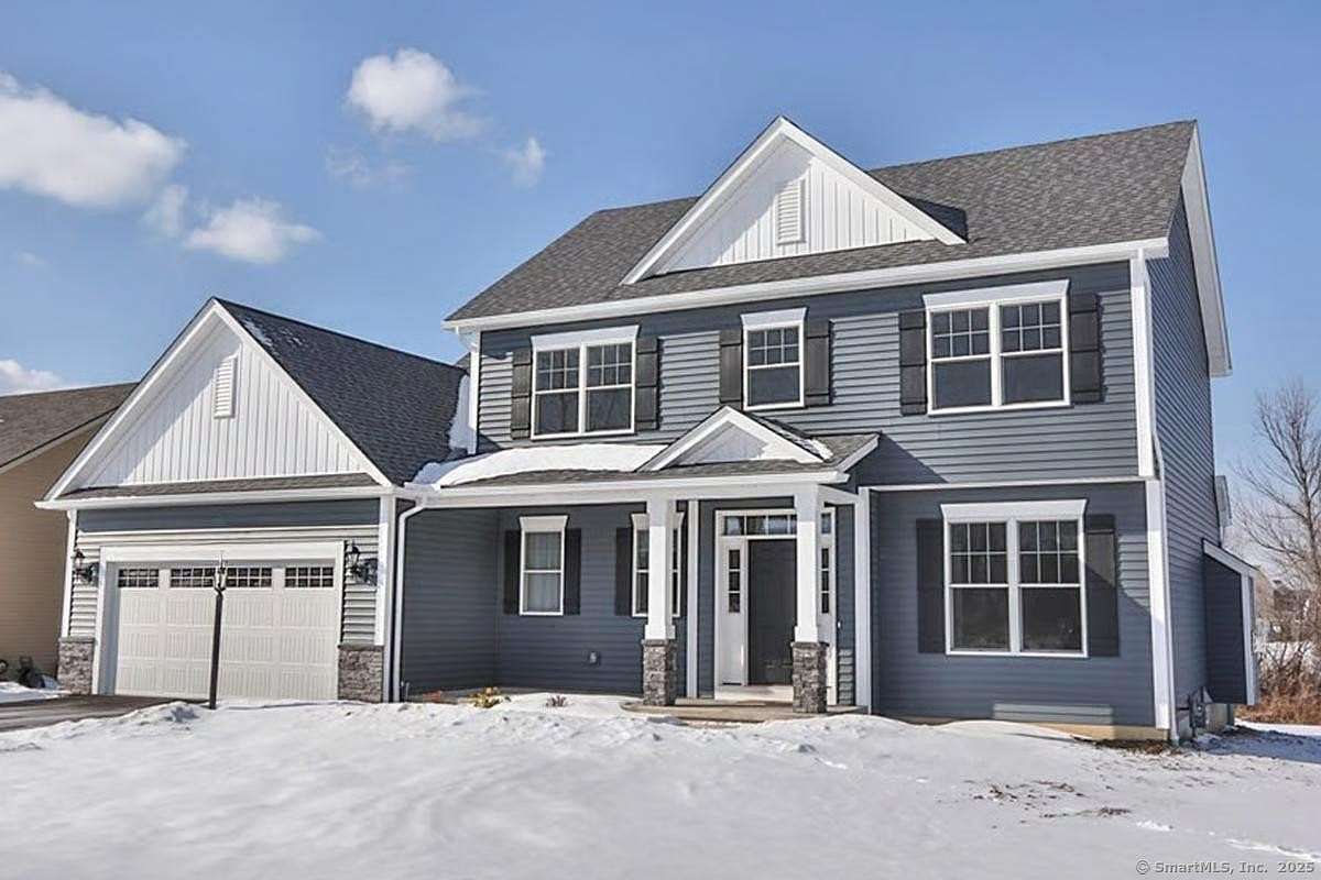 2.7 Acres of Residential Land with Home for Sale in Woodstock, Connecticut