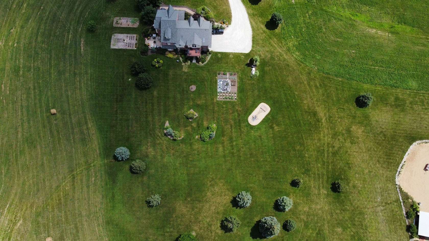 27.3 Acres of Commercial Land for Sale in Elwood, Illinois