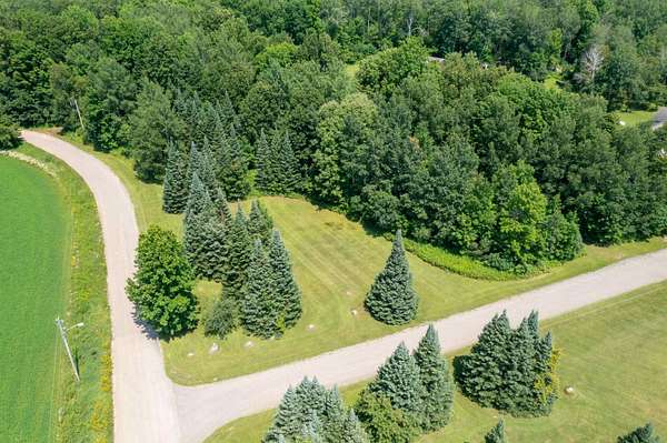 1.2 Acres of Residential Land for Sale in Birnamwood, Wisconsin