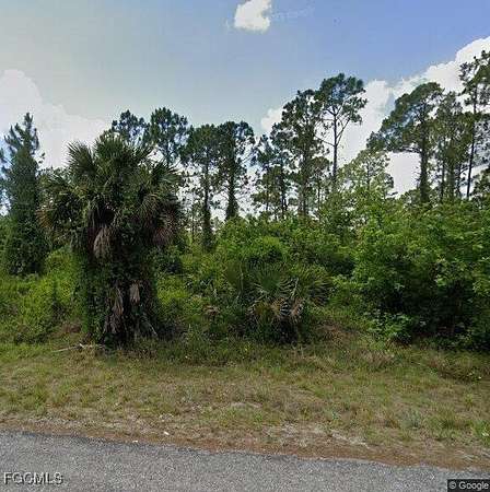0.5 Acres of Residential Land for Sale in Lehigh Acres, Florida