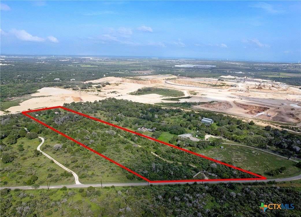 10 Acres of Land for Sale in New Braunfels, Texas