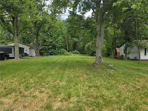 2.39 Acres of Residential Land for Sale in Sheffield, Ohio