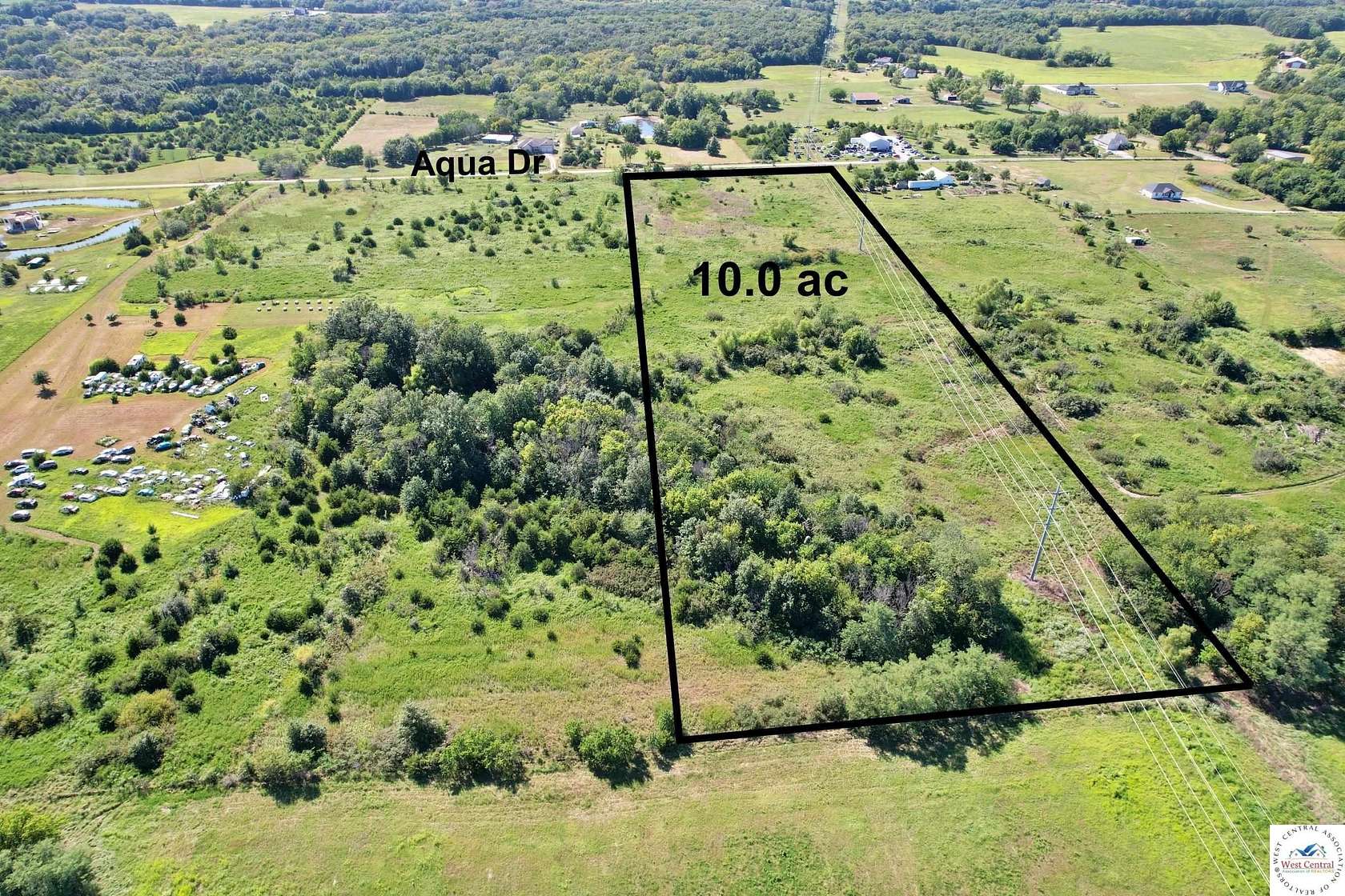 10 Acres of Residential Land for Sale in Sedalia, Missouri