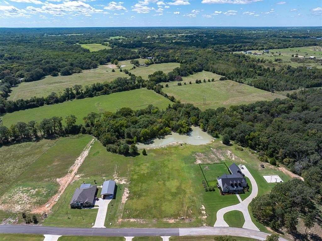 2.3 Acres of Residential Land for Sale in Edgewood, Texas