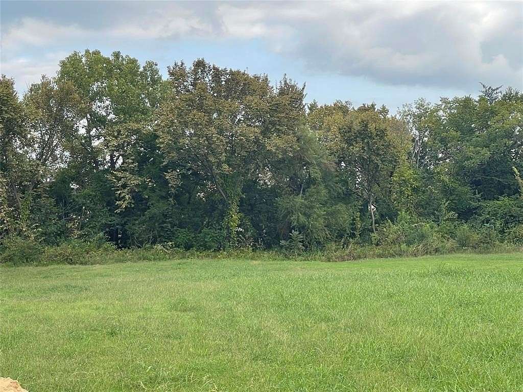 0.56 Acres of Commercial Land for Sale in Ennis, Texas