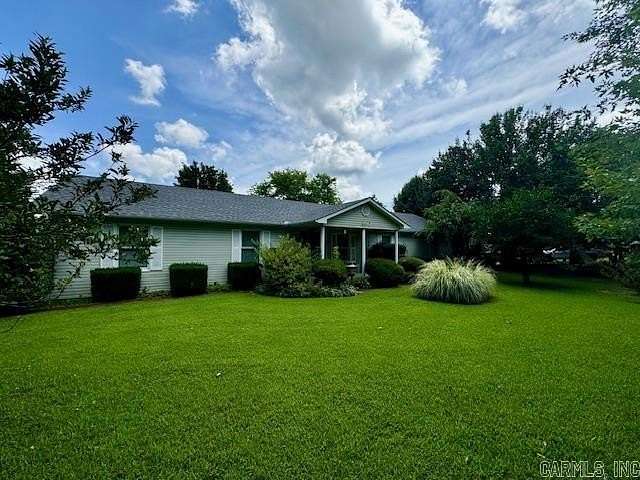 3.1 Acres of Residential Land with Home for Sale in Pocahontas, Arkansas