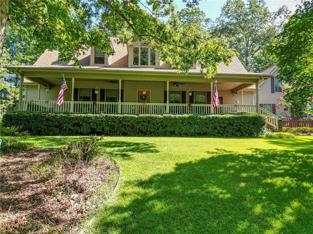 1.55 Acres of Residential Land with Home for Sale in Walhalla, South Carolina