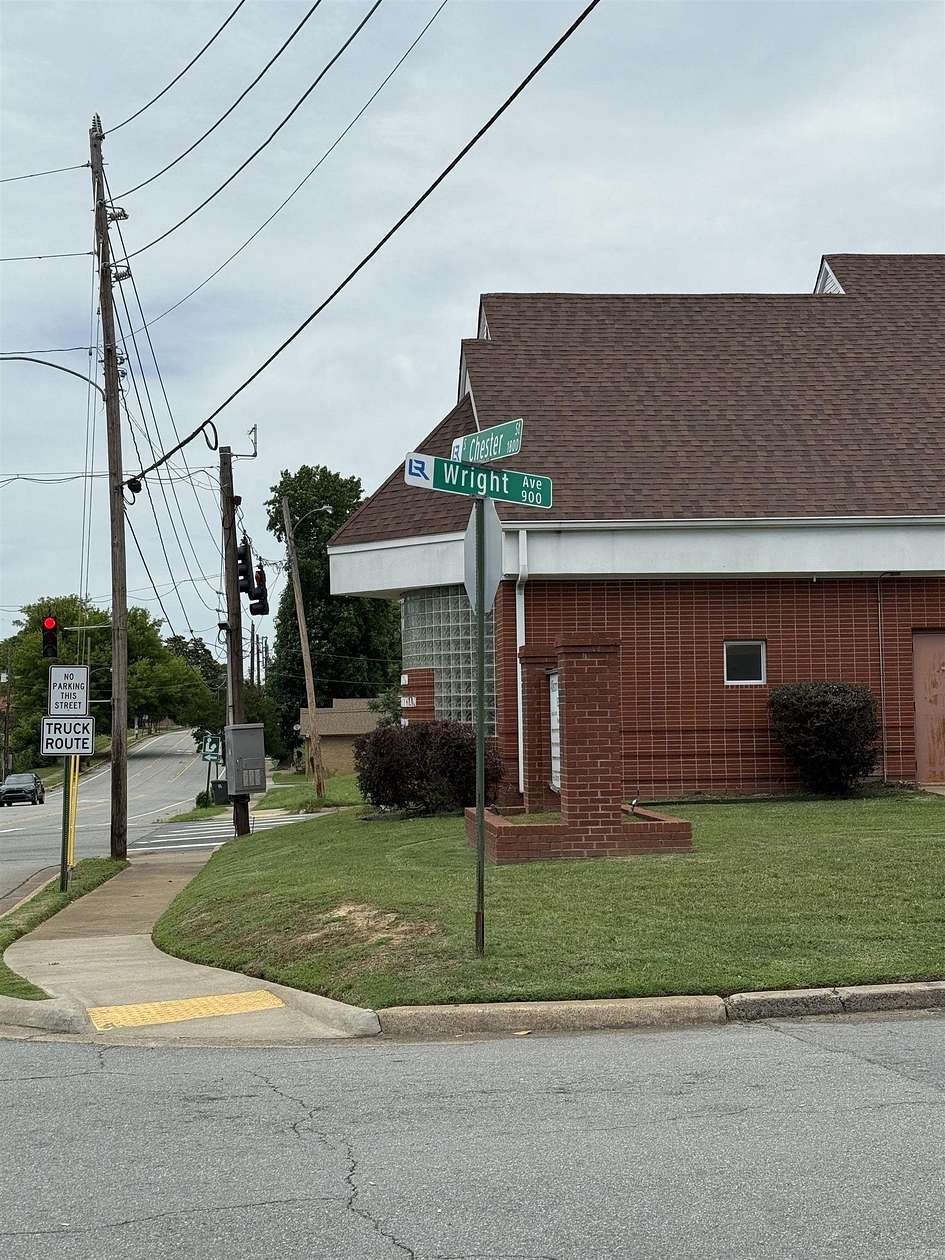 0.56 Acres of Mixed-Use Land for Sale in Little Rock, Arkansas