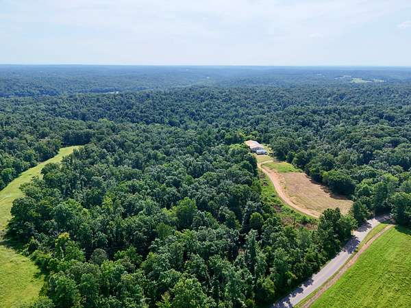 127 Acres of Recreational Land for Sale in Bumpus Mills, Tennessee