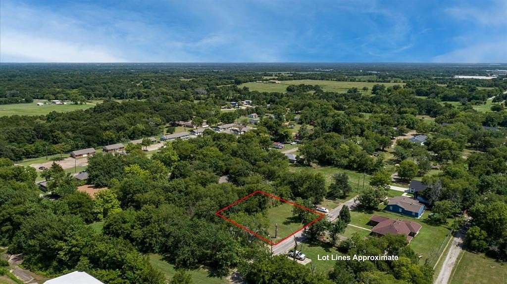 0.33 Acres of Residential Land for Sale in Commerce, Texas