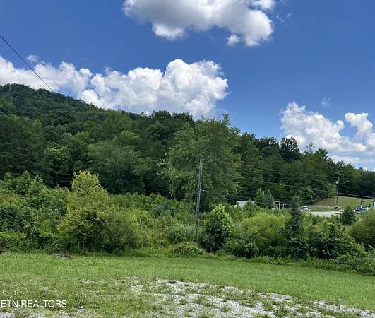13.2 Acres of Recreational Land for Sale in Jellico, Tennessee