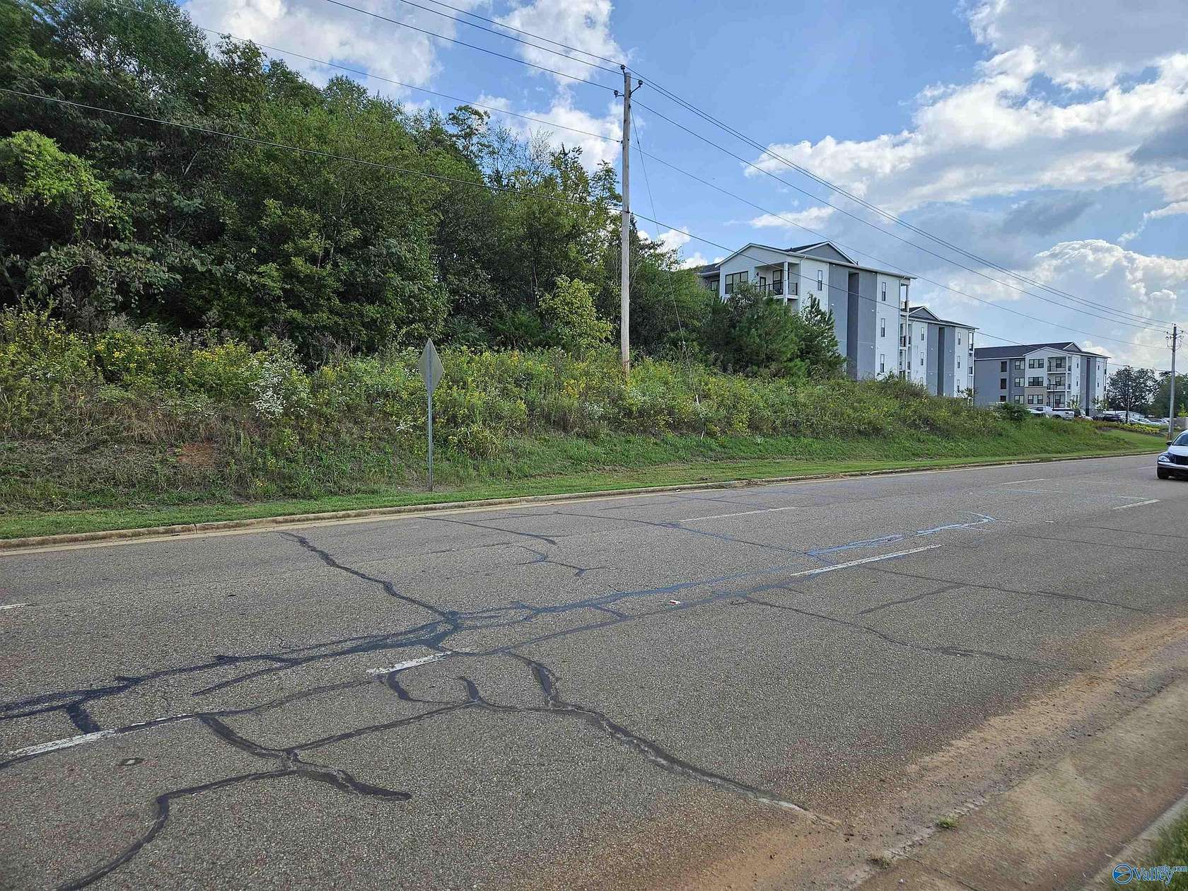 2 Acres of Commercial Land for Sale in Huntsville, Alabama