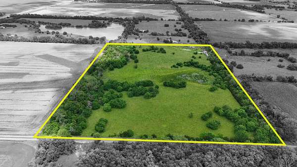 23 Acres of Recreational Land for Sale in Moran, Kansas