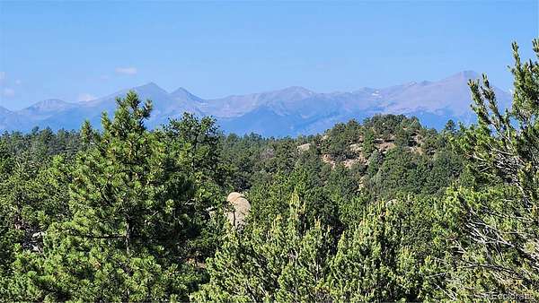 2.39 Acres of Land for Sale in Cotopaxi, Colorado