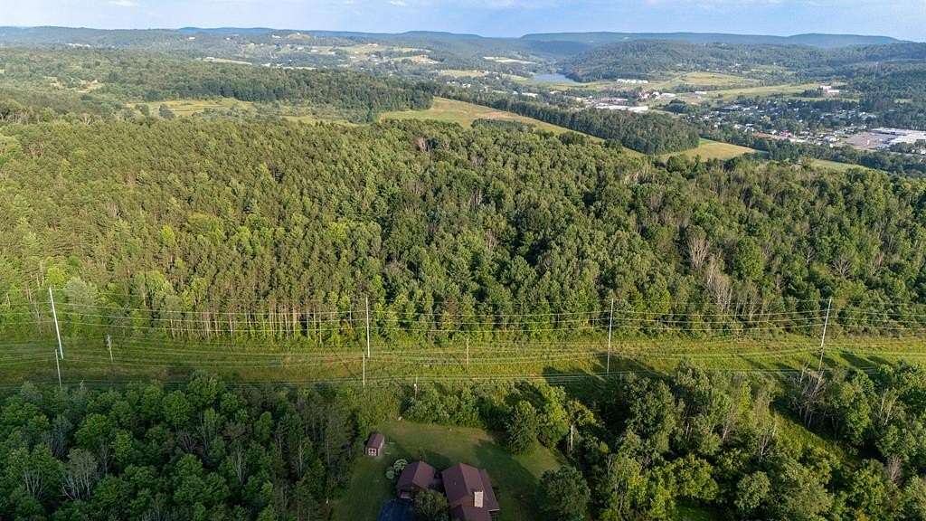 25 Acres of Land for Sale in Wellsboro, Pennsylvania