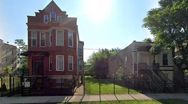 0.07 Acres of Residential Land for Sale in Chicago, Illinois