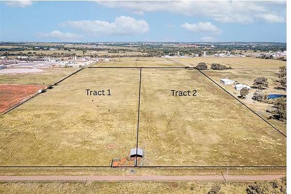 10 Acres of Residential Land for Sale in Elk City, Oklahoma