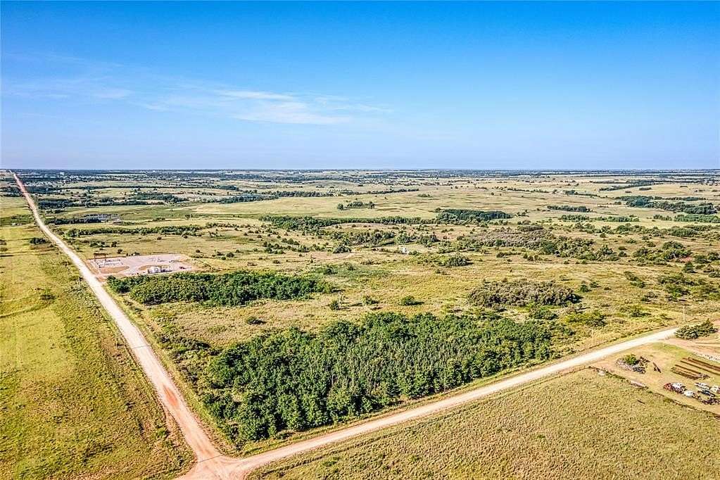 158 Acres of Land for Sale in Reydon, Oklahoma