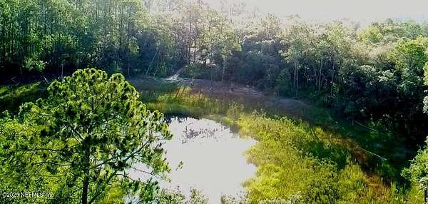 0.25 Acres of Land for Sale in Interlachen, Florida