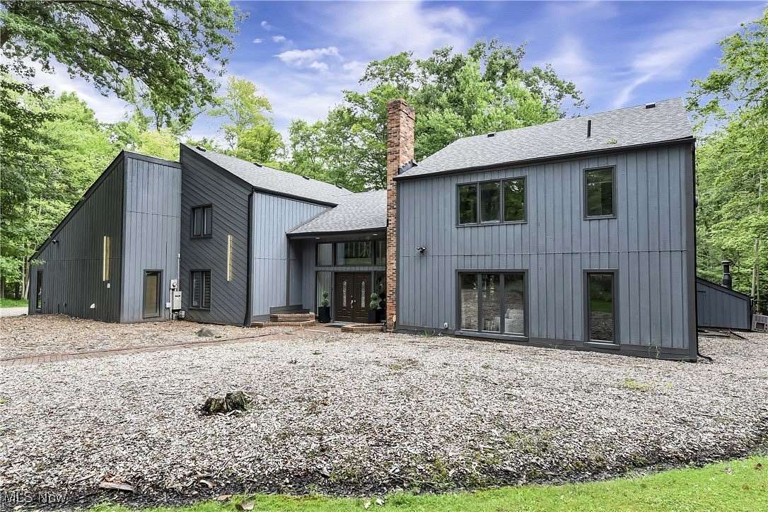 3.64 Acres of Residential Land with Home for Sale in Willoughby Hills, Ohio